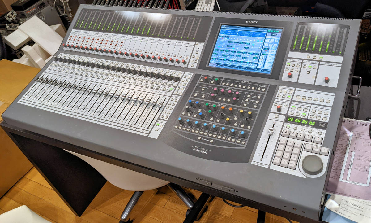 Yahoo!オークション - SONY DMX-R100 デジタルミキシングコンソール Yahoo!オークション - SONY DMX-R100 デジタルミキシングコンソール
