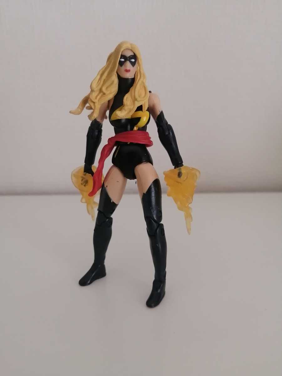 ミズ・マーベル　Ms.Marvel マーベルユニバース　3.75インチ　中古品_画像1