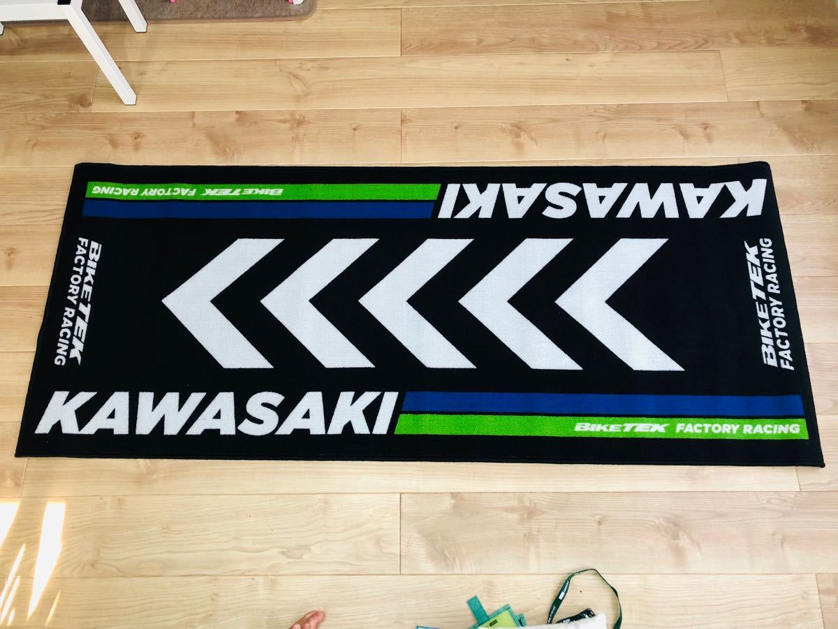 即納新品】 BIKETEK ガレージマット カワサキ 190x80cm ピット 即納新品】 BIKETEK ガレージマット カワサキ 190x80cm ピット