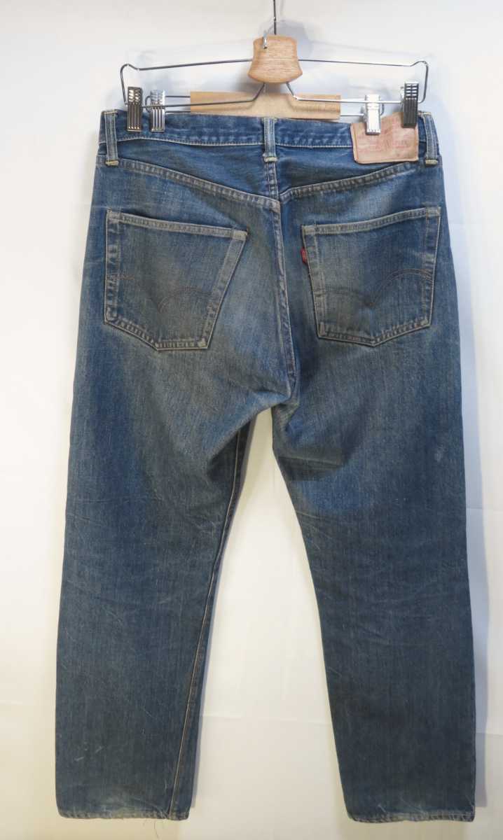 BIG-E★実寸W32(約82cm)【LEVIS/リーバイス】ビンテージ/1960-70年代頃【501】赤耳/ビックE【オリジナル】シングル【足長R】不均衡V★501xx_画像2