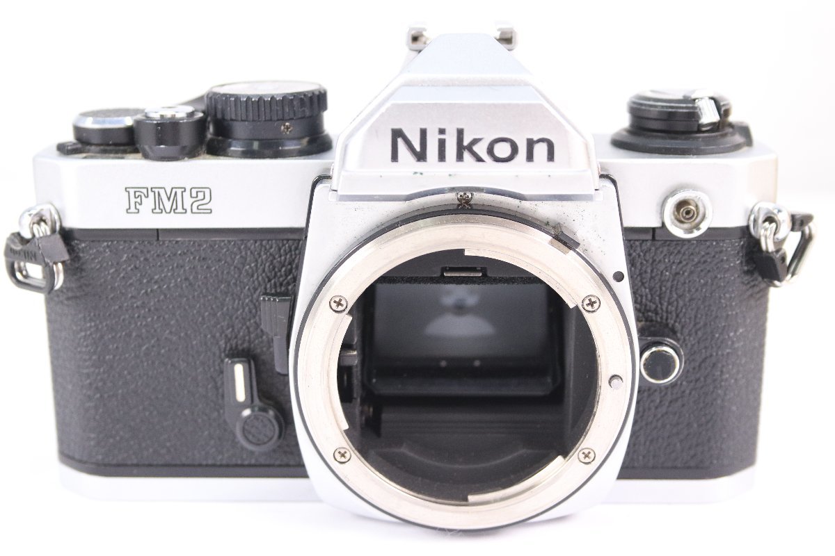 NIKON ニコン NEW FM2 ボディのみ 箱・取扱説明書付き 一眼レフ