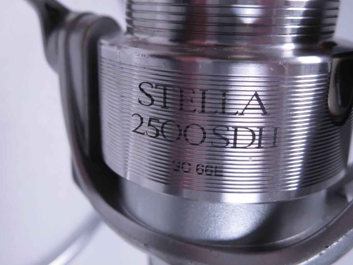 鑄【ステラ用展示台付】シマノ 98 ステラ 2500SDH シャロースペシャル