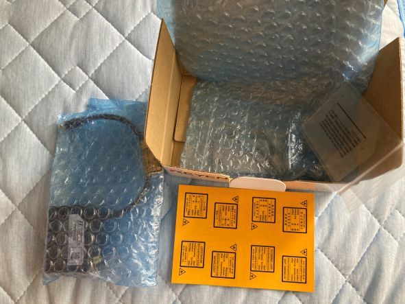 送料込み 新品未使用 KEYENCE キーエンス CMOSレーザアプリセンサー