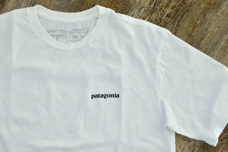 タグ付き新品　patagonia パタゴニア Tシャツ　P-6ミッション 白M