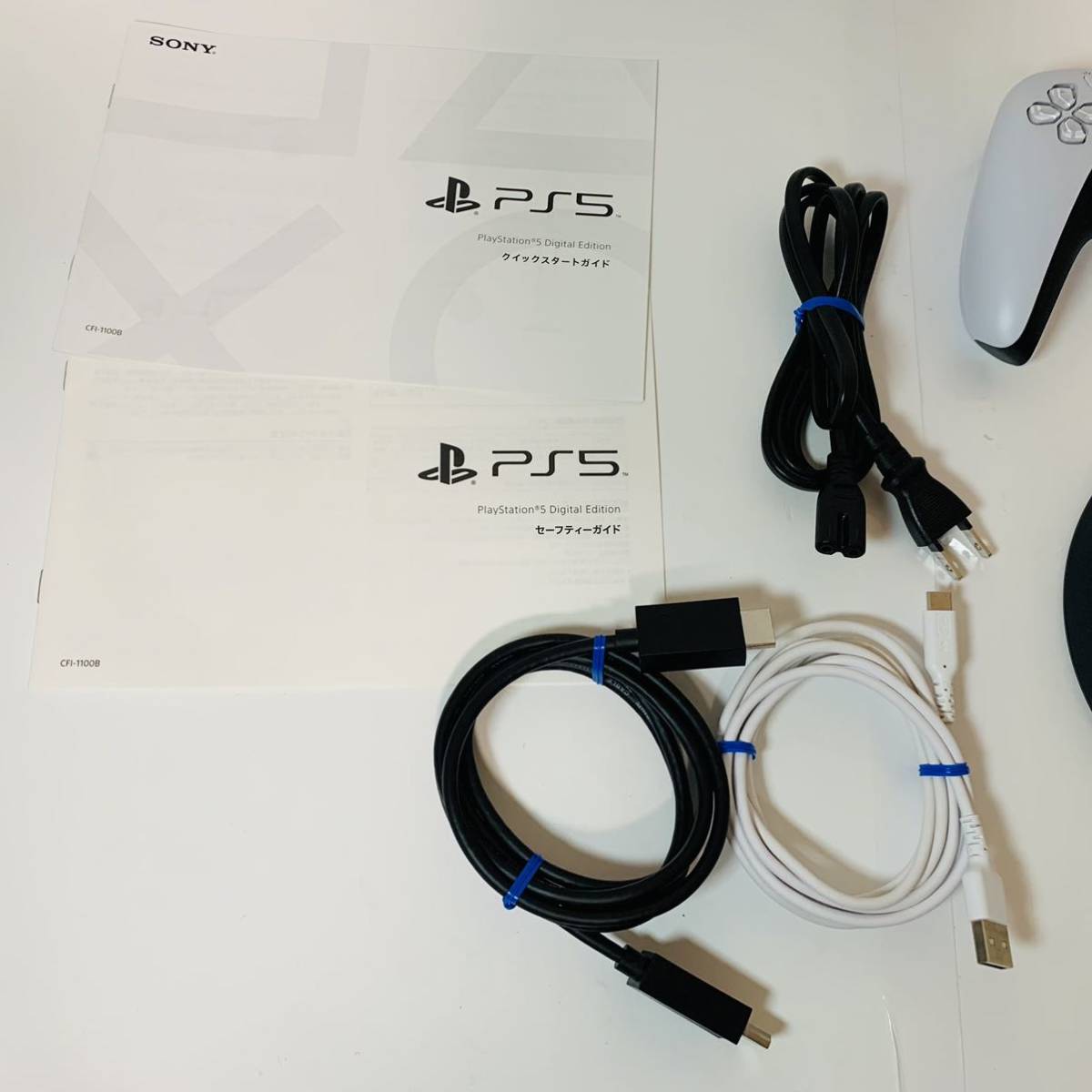 PlayStation5 デジタル・エディション（CFI-1100B01） PS5 プレステ5 SONY _画像9