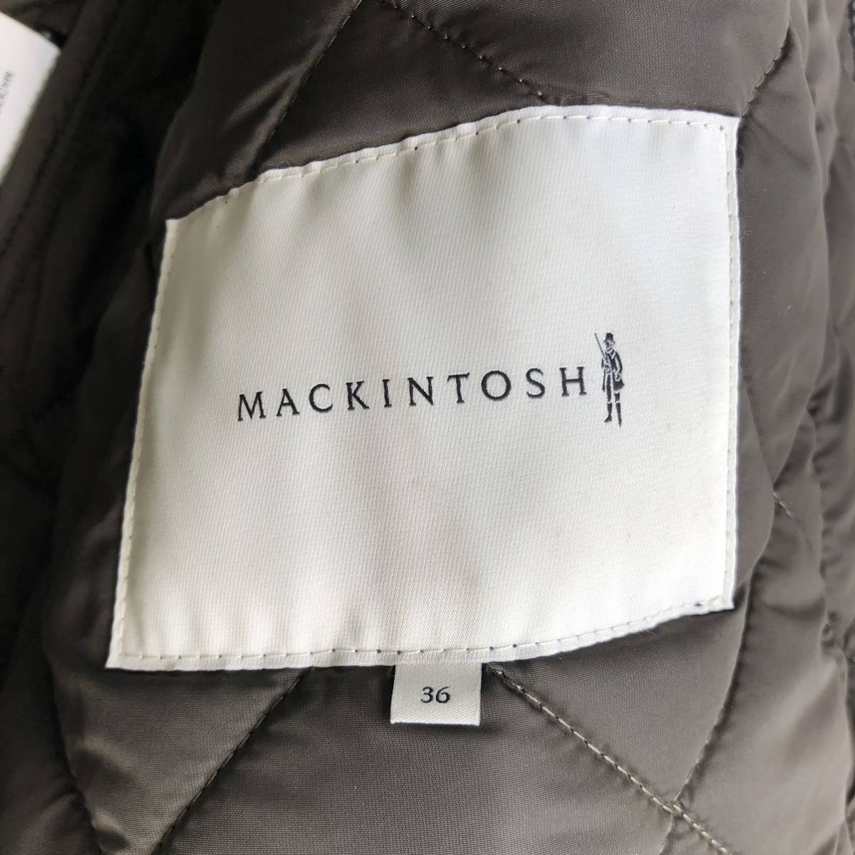 【極美品】 マッキントッシュ キルティング ジャケット コート フランネルウール 中綿 ストラップ有 Lサイズ相当 Mackintosh_画像6