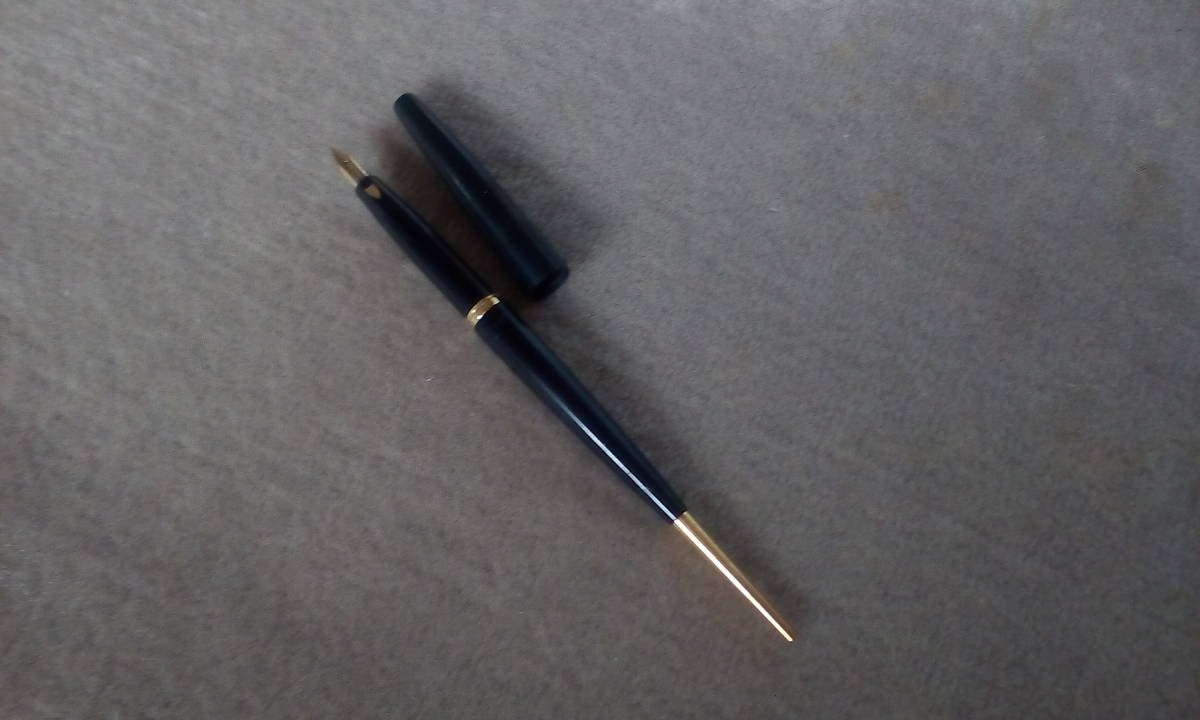 セーラー万年筆 デスクペン 首軸象嵌 ペン先 18K ペン幅 F