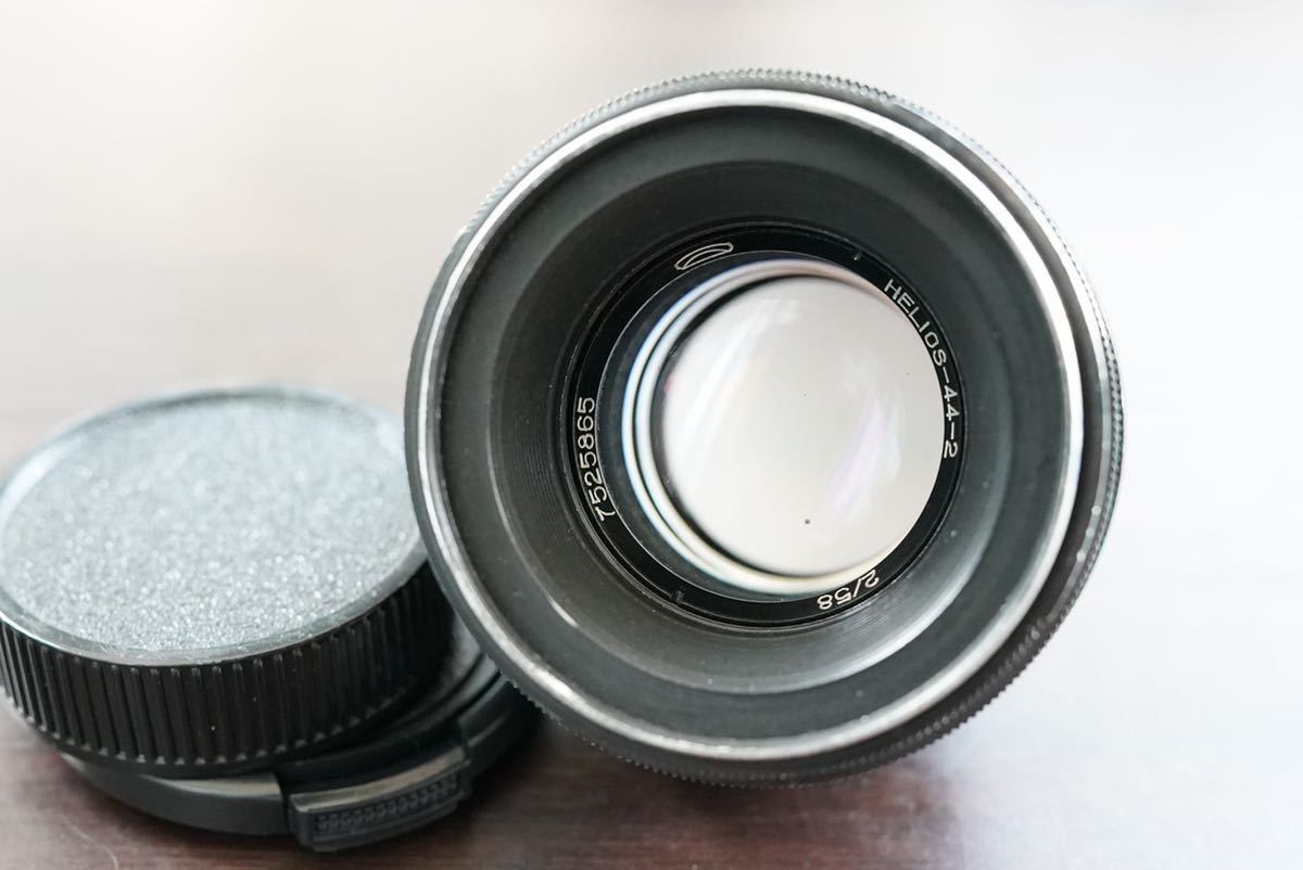 HELIOS-44-2 58mm F2 ぐるぐるボケ オールドレンズ-