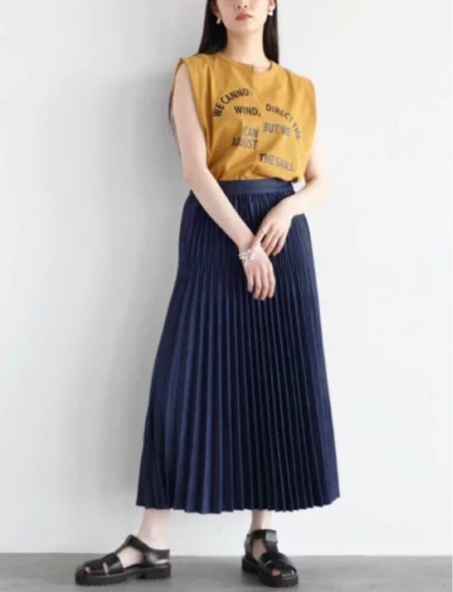 生まれのブランドで 新品14,000円ラディエイトRADIATE プリーツ ロング