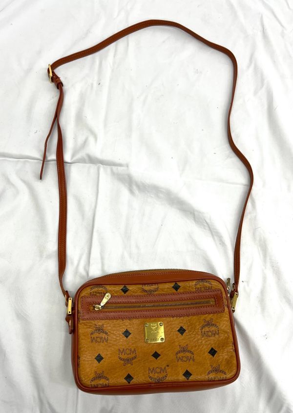 N☆おすすめ☆ MCM エムシーエム ショルダーバッグ ポシェット