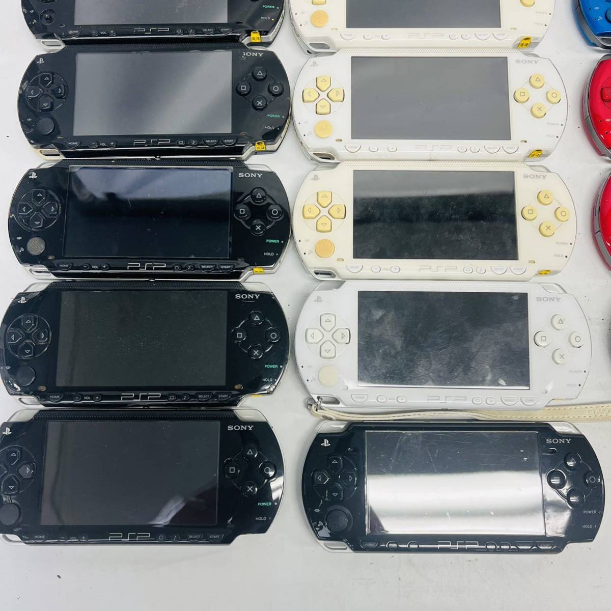 SONY PSP 2000 3000 40台まとめて PSP本体 プレイステーション SONY PSP 2000 3000 40台まとめて PSP本体 プレイステーション