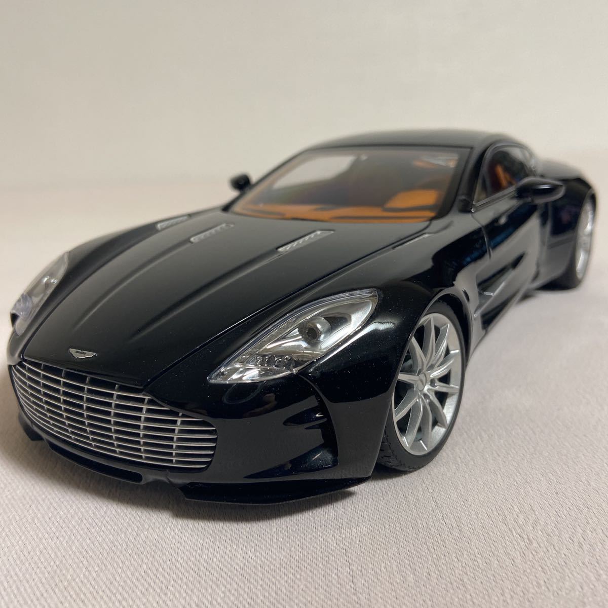 ☆オートアート/AUTOart:1/18 ☆アストンマーチン/ASTON MARTIN ONE