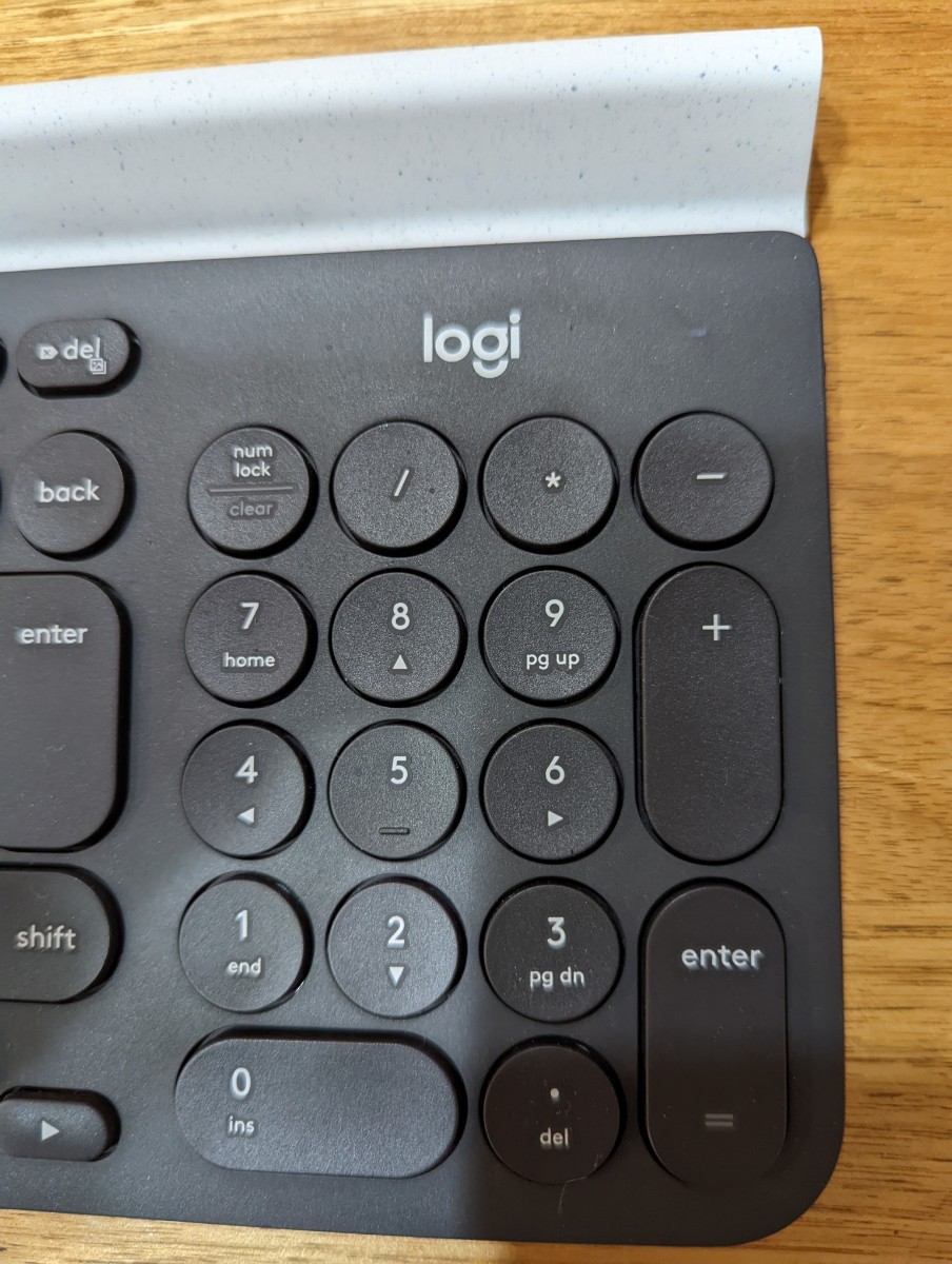 開封のみ　使用5分 Logicool ロジクール Bluetoothキーボード K780 ワイヤレスキーボード Keyboard