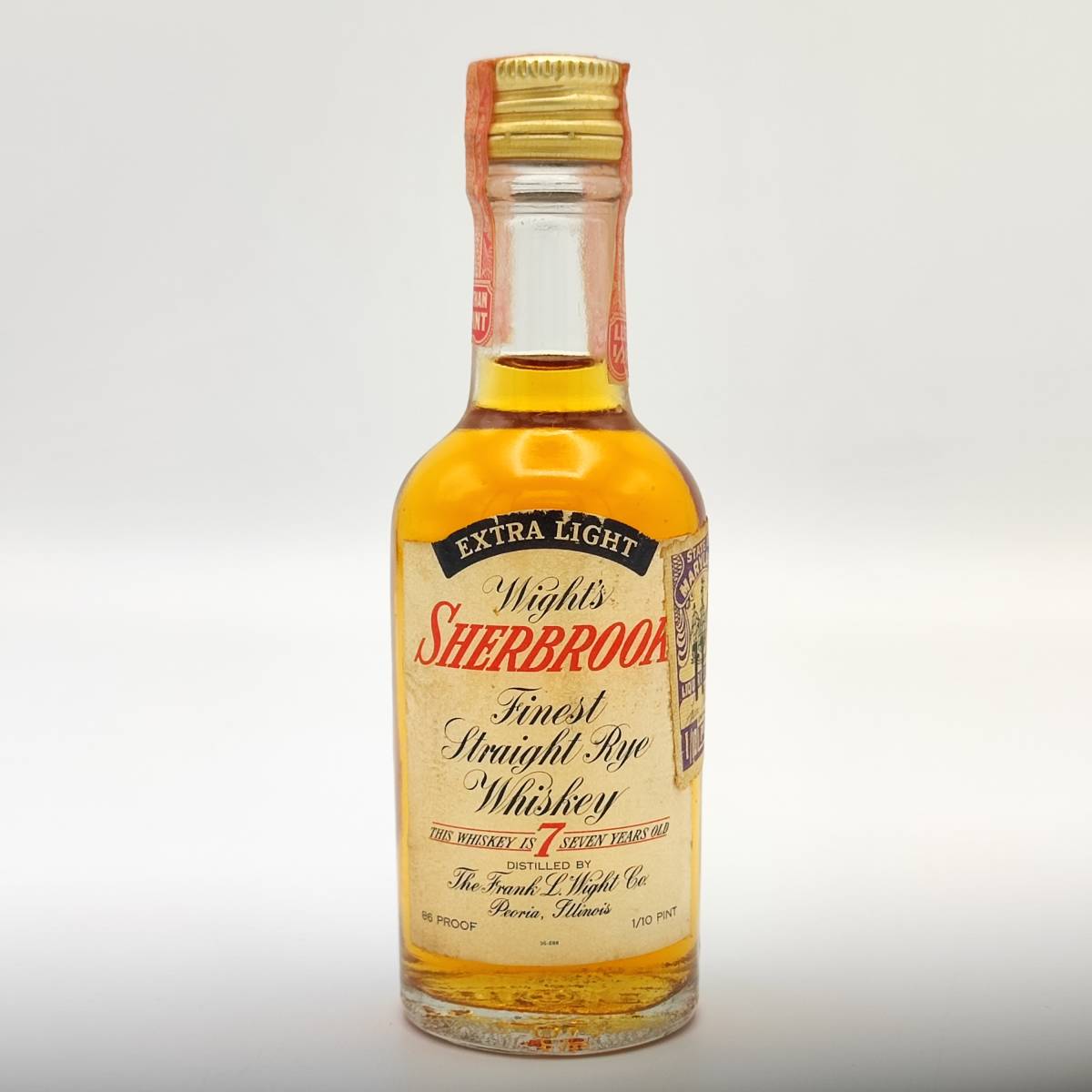 【全国送料無料】Wight's SHERBROOK 7years old Finest Straight Rye Whiskey　43度　1/10PINT＝約47ml