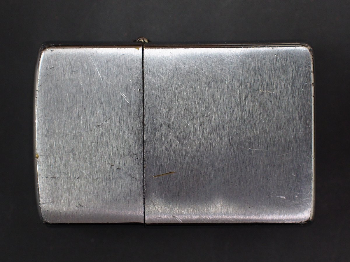 レア物 無地 ヘアライン仕上げ ジッポー ZIPPO 1983年式 ケース ＼＼＼＼の＼＼＼ インサイドユニット 記載無し