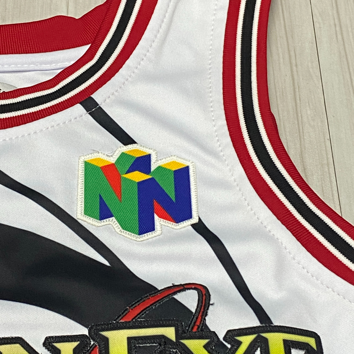 美品 NBA ラリー・ジョンソン シャーロット・ホーネッツ 美品 NBA ラリー・ジョンソン シャーロット・ホーネッツ