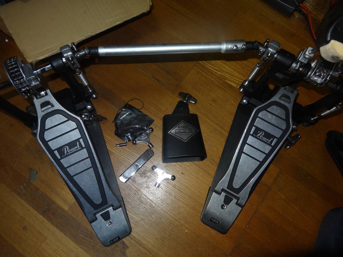 Pearl ツインペダル P-201TW ケース付き 特注製作 Pearl ツインペダル P-201TW ケース付き 打楽器