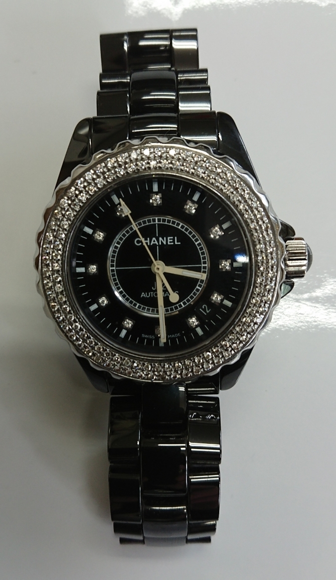 ☆新品同様☆シャネル(CHANEL)☆J12【純正12Pダイヤ】ベゼル☆腕時計☆H0950(ブラックセラミック)38MM(自動巻)【男女】 シャネルJ12予備駒2個