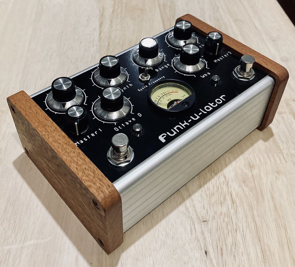 Meridian Guitars Funk-U-Lator | itakt.no
