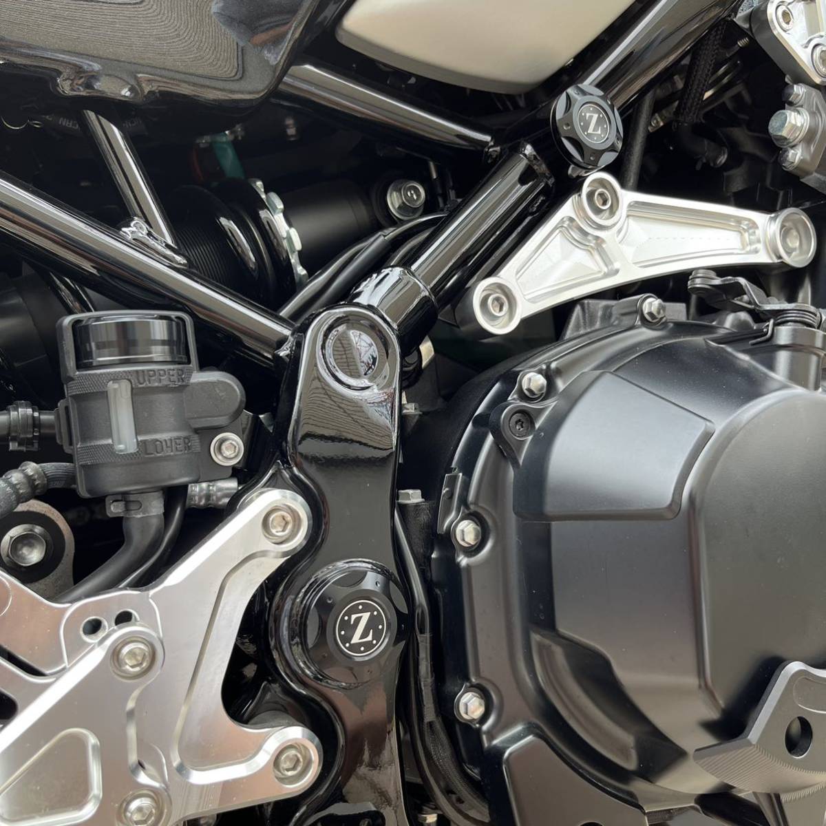 z900rs フレームキャップ フレームカバー 検索 トリックスター z900rs フレームキャップ フレームカバー 検索 トリックスター