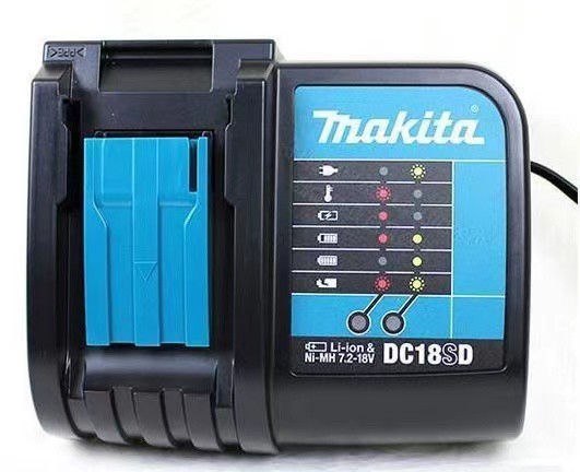 マキタmakita 充電器 DC18SD 並行輸入品 電圧転換器付け ケースなし