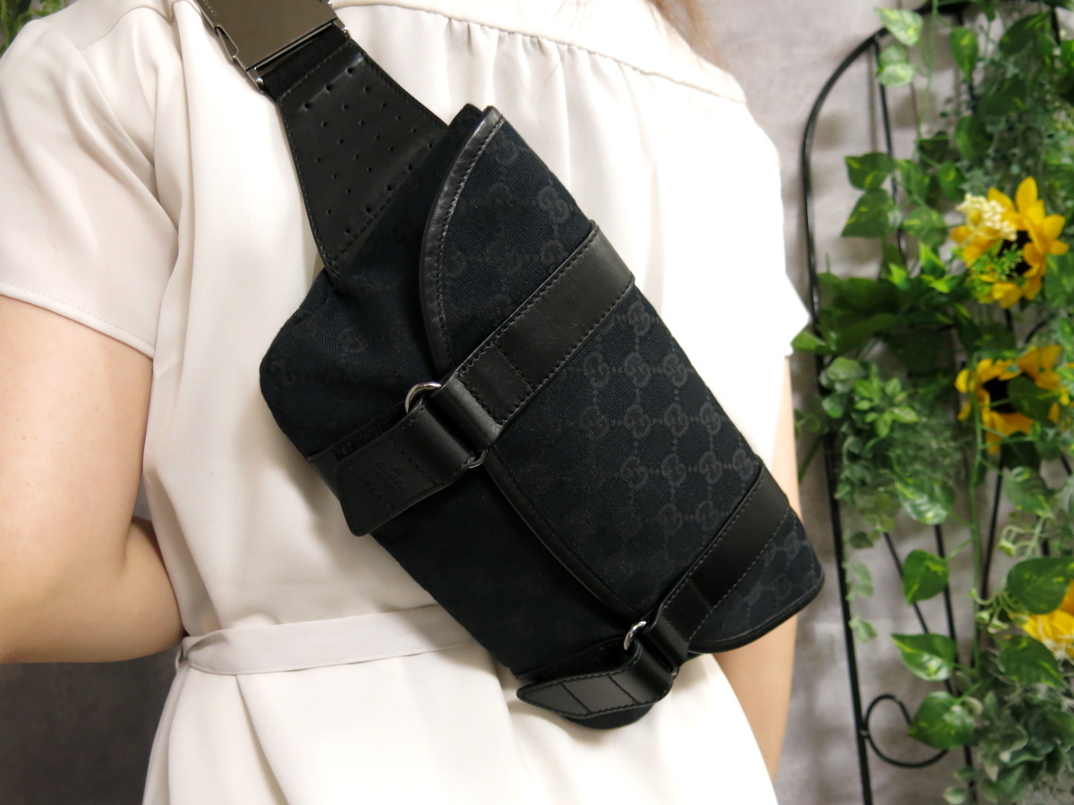 最大79%オフ! 美品✨グッチ GGキャンバス ウエストポーチ レザー