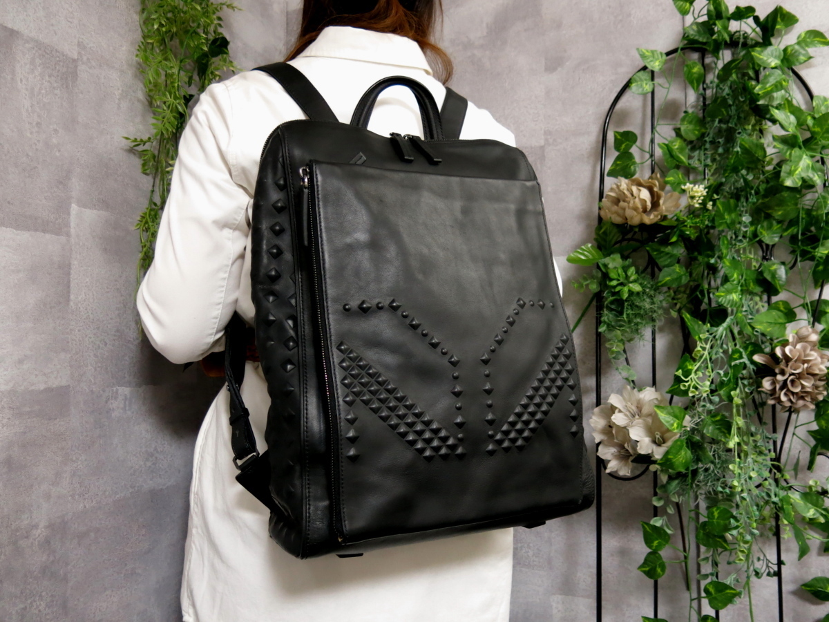 MCM 黒 バックパック リュック 超美品 drahuancavelica.gob.pe