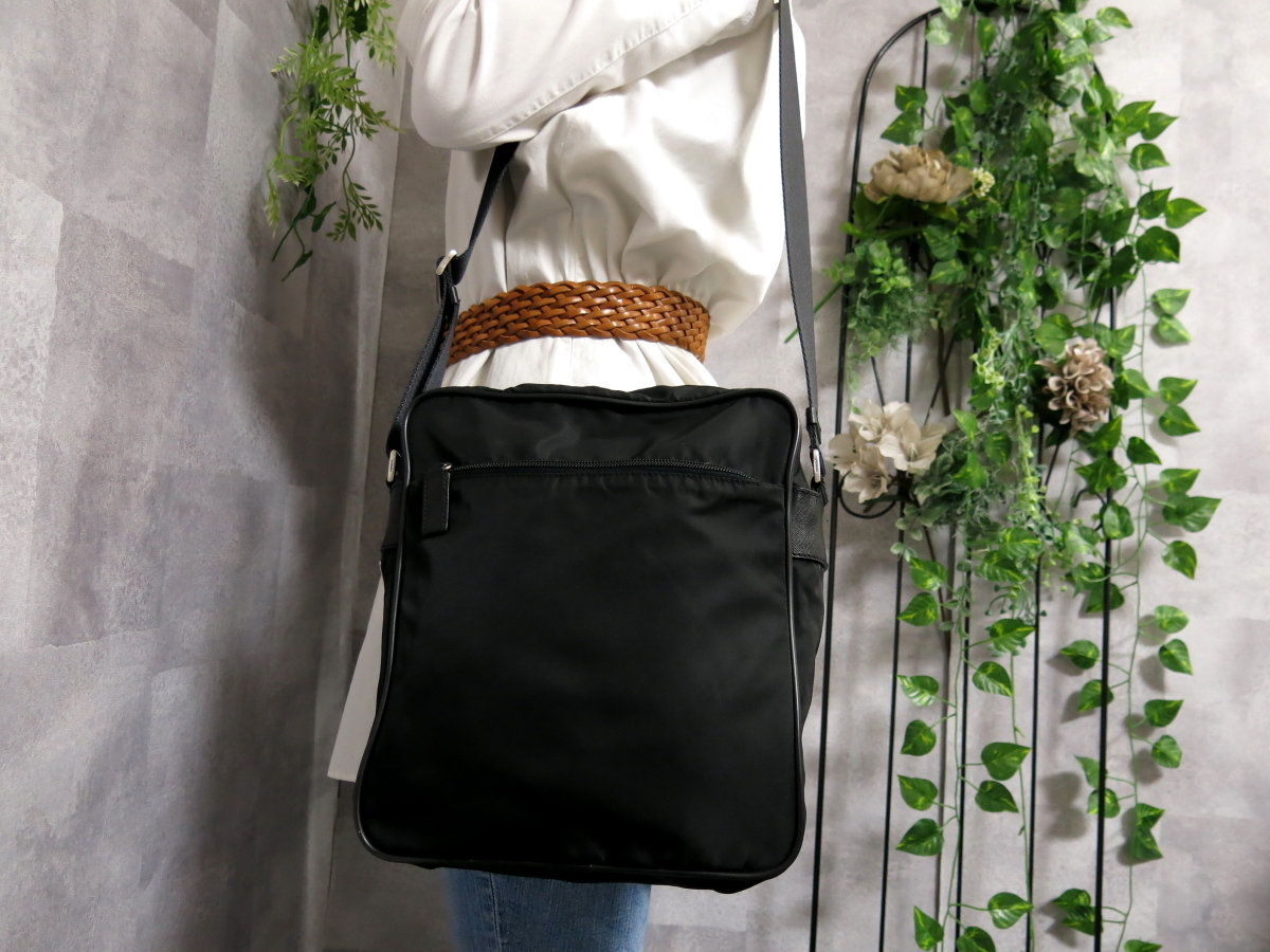 ○超美品○PRADA プラダ○メンズ○ポコノ ナイロン サフィアーノ