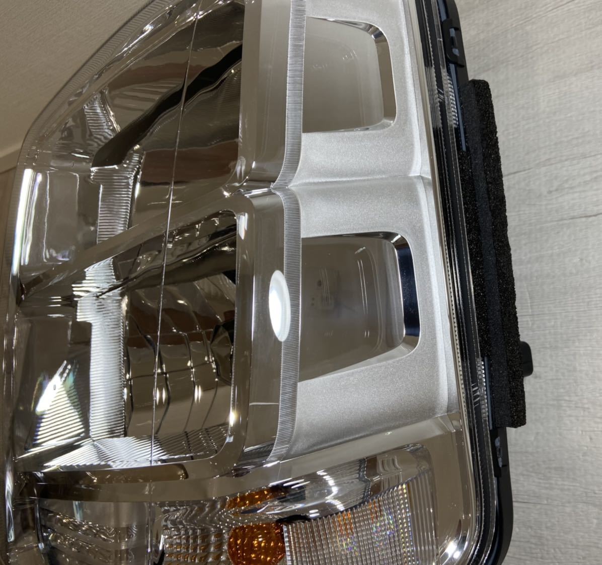 【新車外し・超美品】エブリィワゴン DA17W 左右　ヘッドライト 純正　キセノン HID エブリー　コンピュータ付　ASSY LE14C6329 ③_画像9