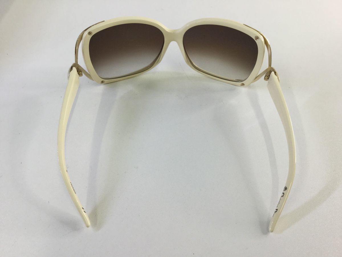 営KZ905-60-M　【ケース・箱付き】Christin Dior(ディオール) COPACABA2F N5AJS 61□14 115 デザインサングラス メガネ 眼鏡 白 ホワイト_画像5