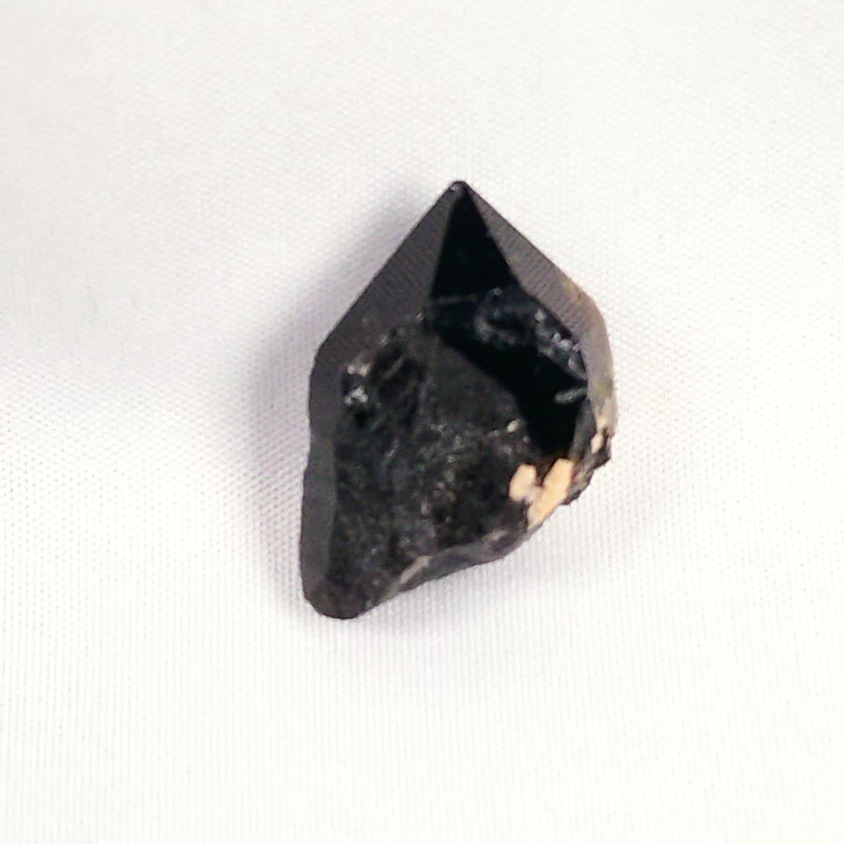 モリオン原石 黒水晶 チベット産 パワーストーン 天然石 鉱物 8.8g お得なセット価格 モリオン原石 黒水晶 チベット産 母岩 パワーストーン 天然石 鉱物 388g 置物