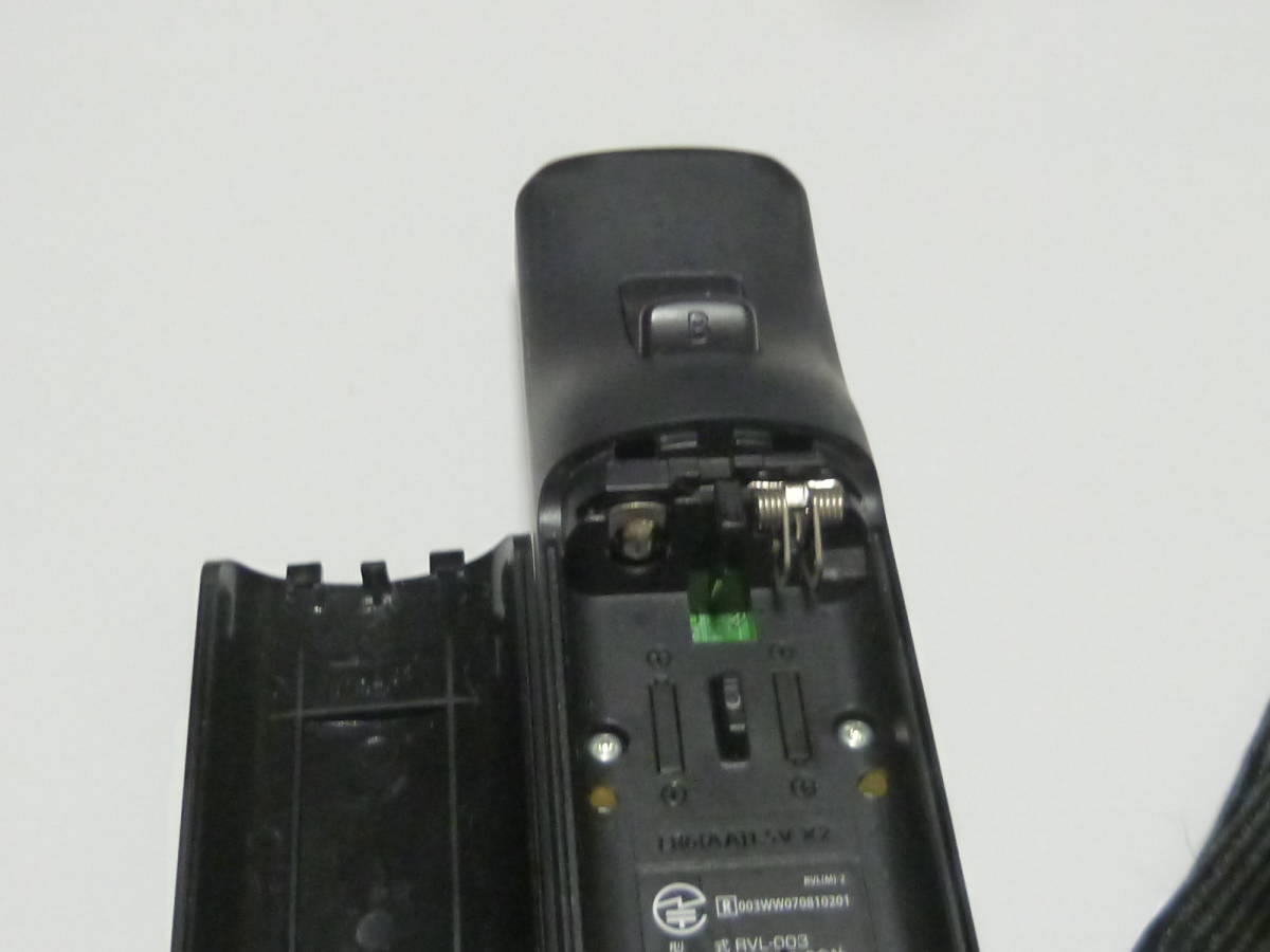 R046【送料無料 即日発送 動作確認済】Wii リモコン ストラップ ジャケット 任天堂 Nintendo 純正 RVL-003 黒 ブラック　コントローラー