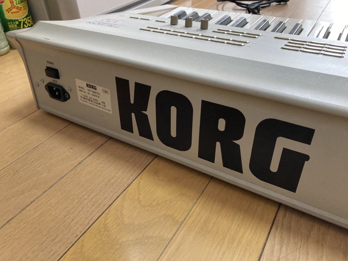 KORG TRITON STUDIO V2 61鍵 KORG TRITON STUDIO V2 61鍵