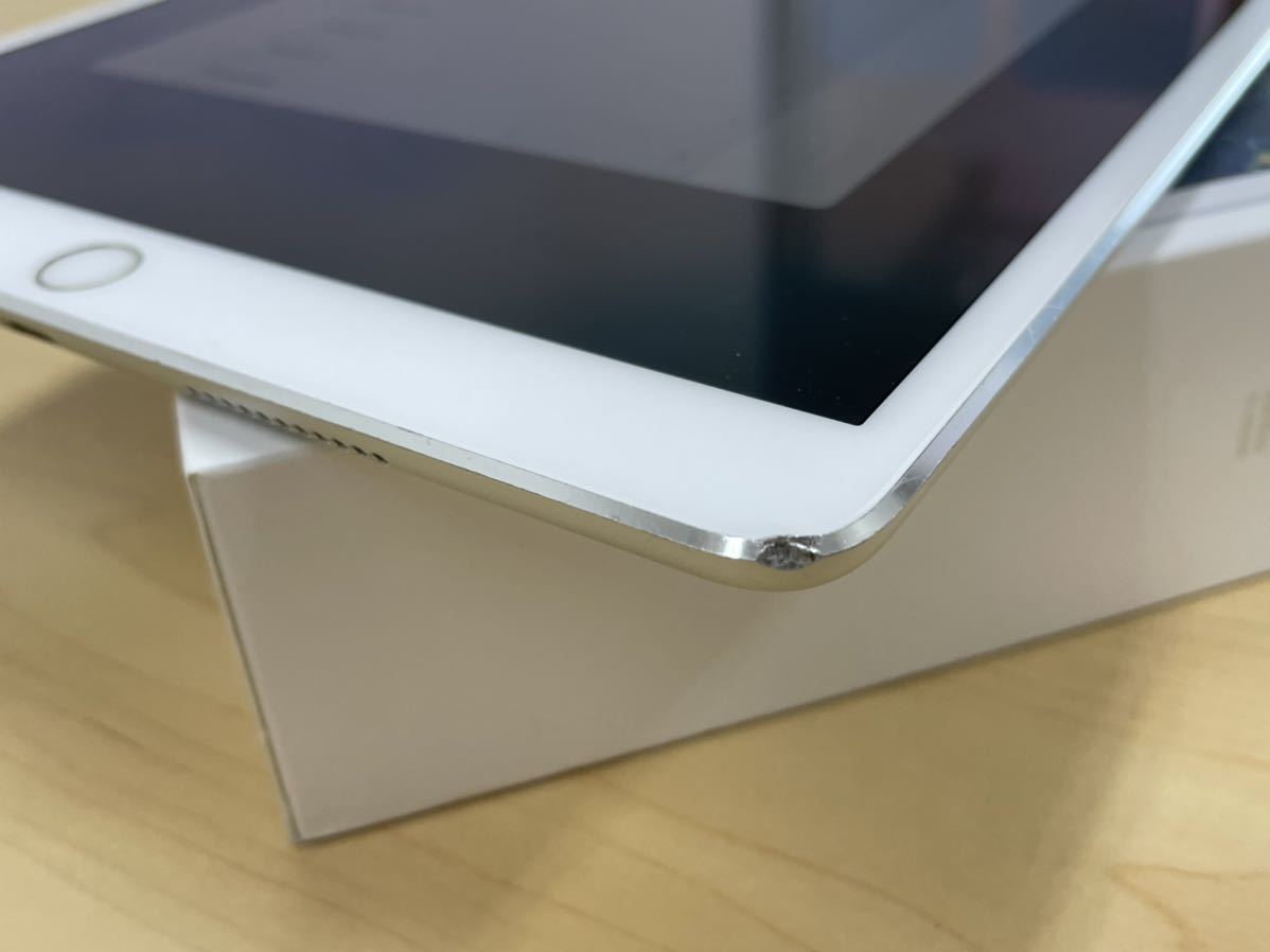 【965】1円スタート　iPad Pro 10.5インチ Wi-Fi 256GB Silver MPF02J/A A1701　アイパッド