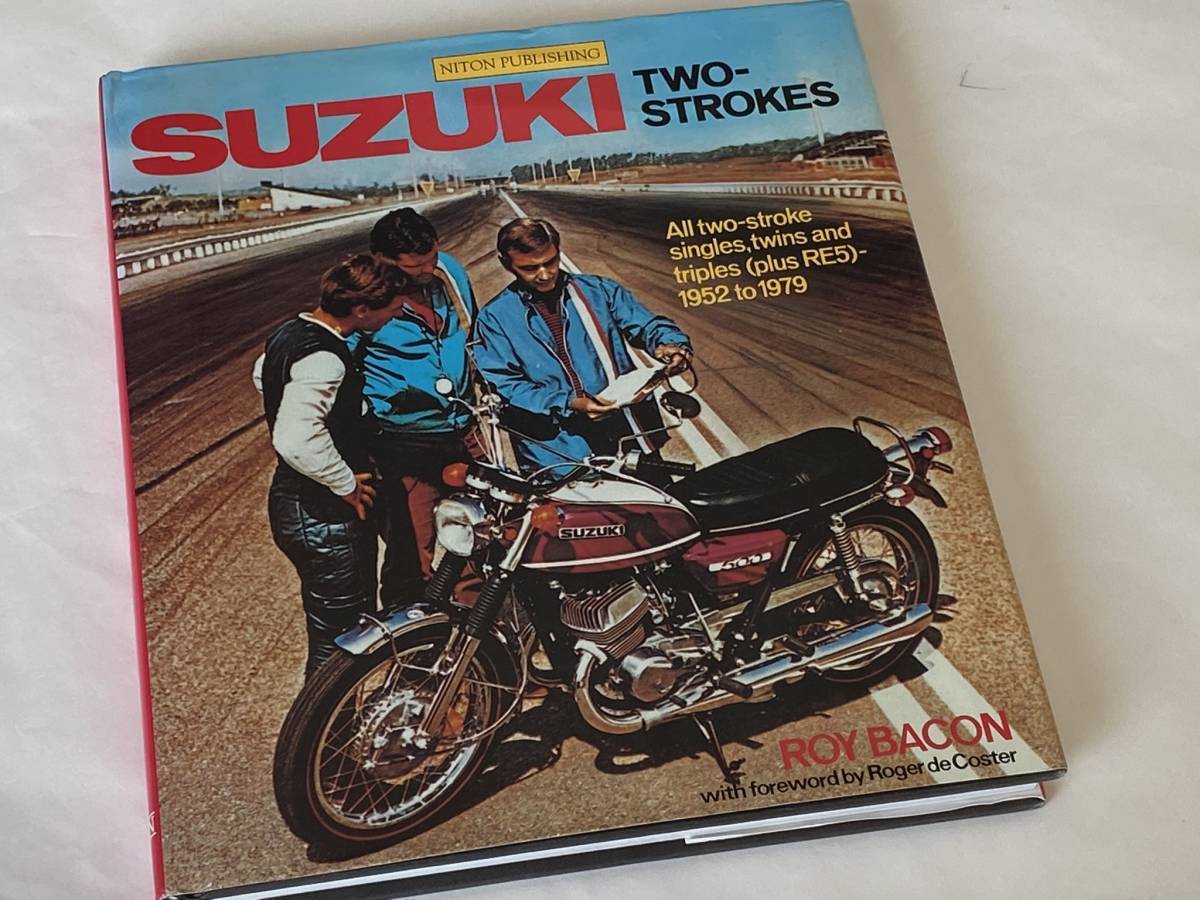 SUZUKI TWO-STROKES スズキ 2ストロークエンジン Roy Bacon 洋書 展示品_画像2