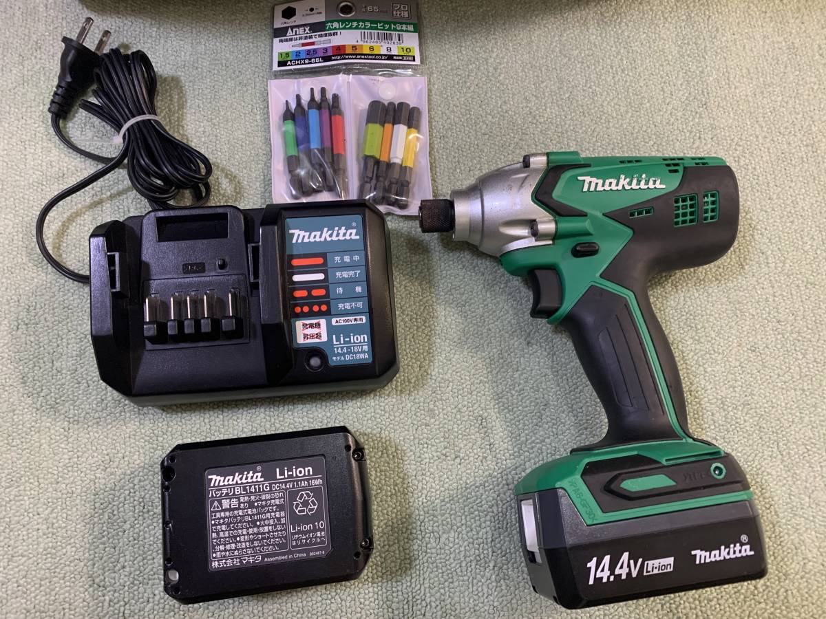 マキタ/makita◇インパクトドライバー◇M695D◇超美品◇バッテリー2個