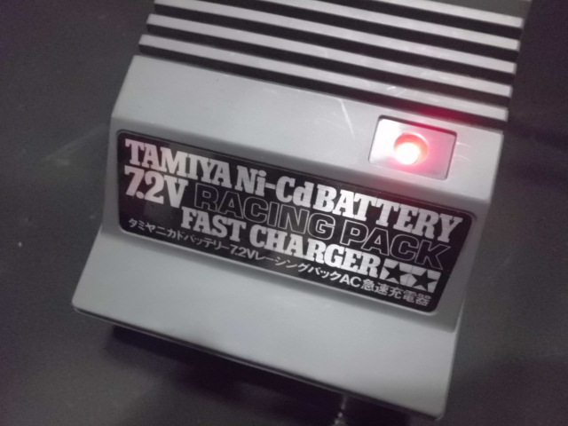 即決有 通電確認済 タミヤ TAMIYA Ni-cd ニカドバッテリー 急速充電器 レーシングパック 7.2V AC充電器 1700mh ラジコン トイラジ ニッカド_画像2