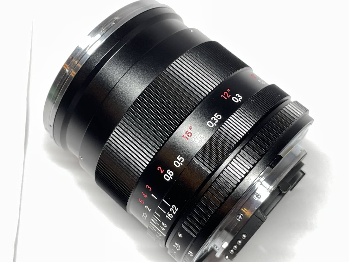Carl Zeiss Distagon T* 2.8/25 ZF.2 ニコン用-