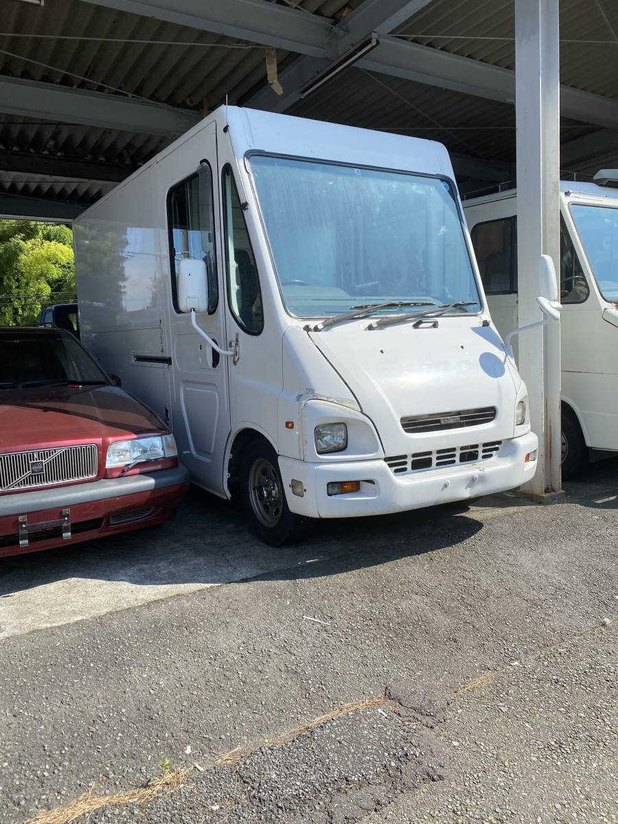 1984〜85年【世界の名車未使用切手コレクション 40種 1984〜85年【世界の名車未使用切手コレクション 40種