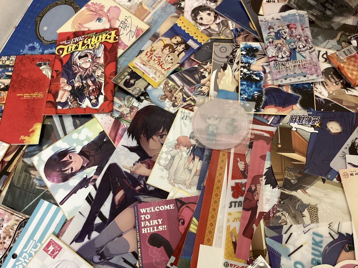 アニメ キャラクター 紙類 薄物 大量 1500点 まとめ売り 現状】 アニメグッズ 紙系 まとめ売り フェアリーテイル、けい