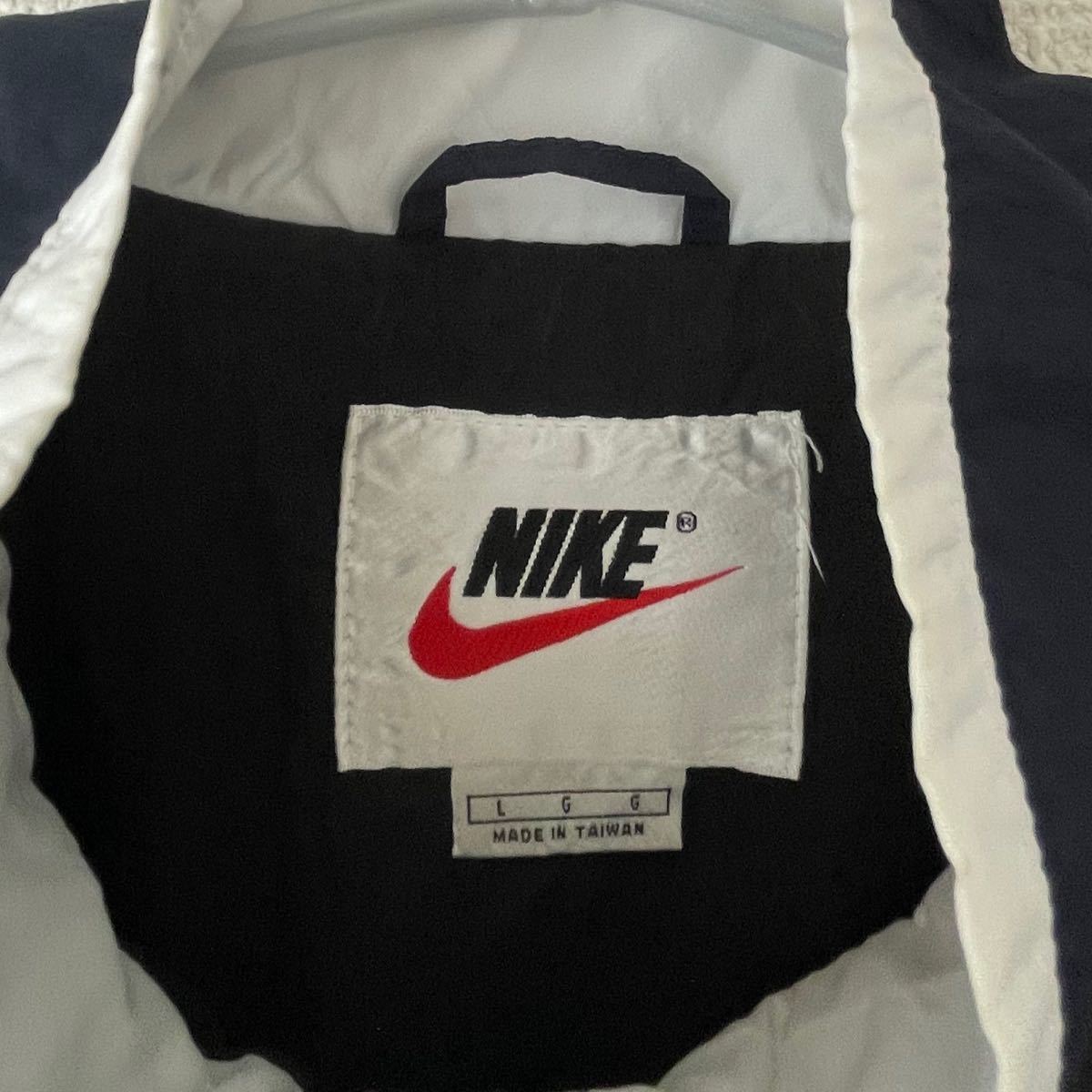 NIKE 90s 銀タグ 白タグ ナイロンジャケット ウィンドブレーカー NIKE 90s 銀タグ 白タグ ナイロンジャケット ウィンドブレーカー
