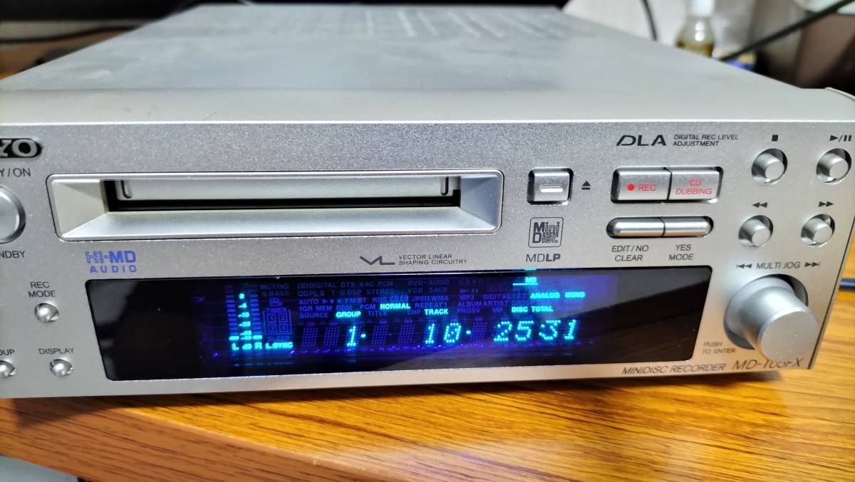 ONKYO INTEC205 Hi-MDデッキ MD-105FX(S) /シルバー
