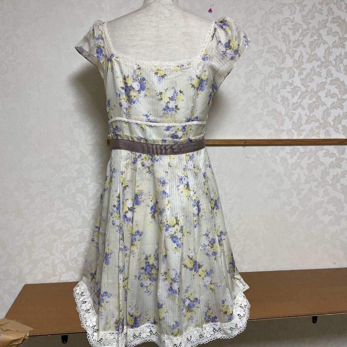 レッセパッセ 花柄ワンピース美品タイムセール|PayPayフリマ