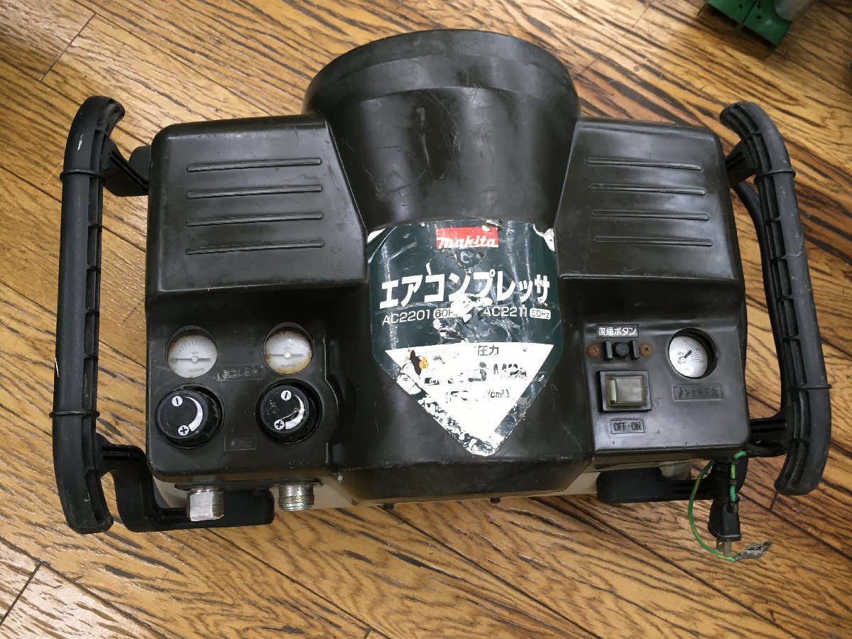 引取限定】【品】☆makita(マキタ) 60Hz 常圧エアコンプレッサー