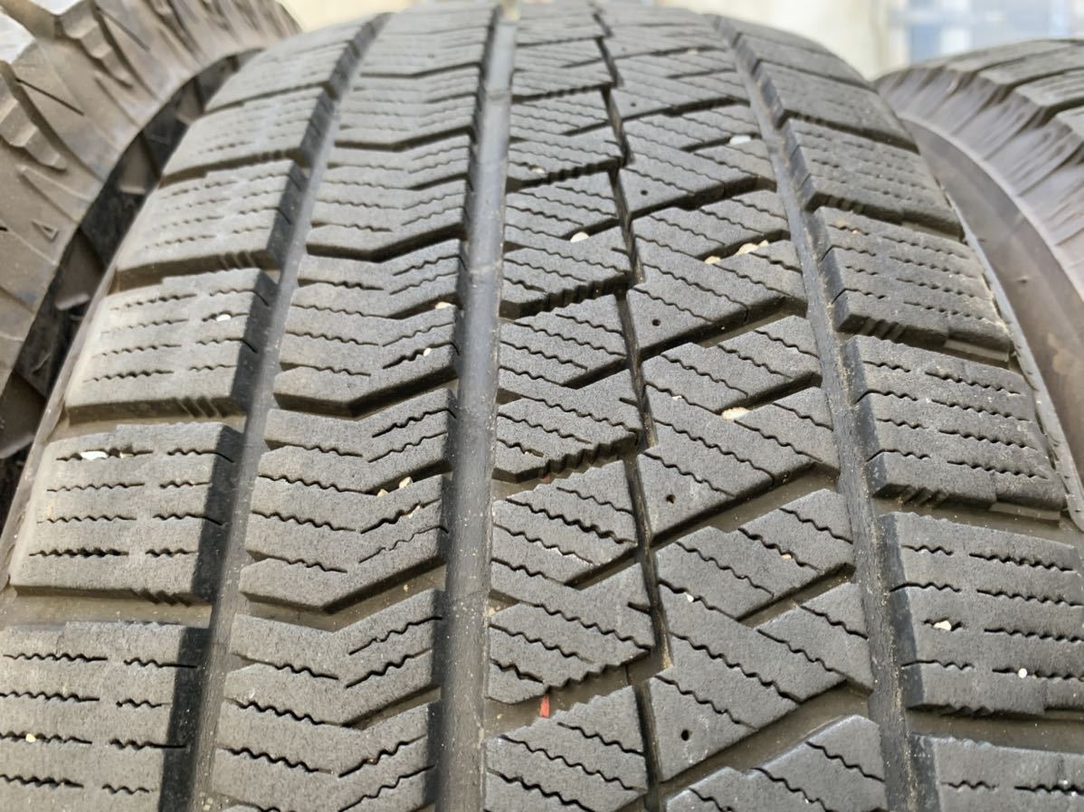 スタッドレス　2本セット　ブリヂストン BLIZZAK VRX2 215/60R17_画像2