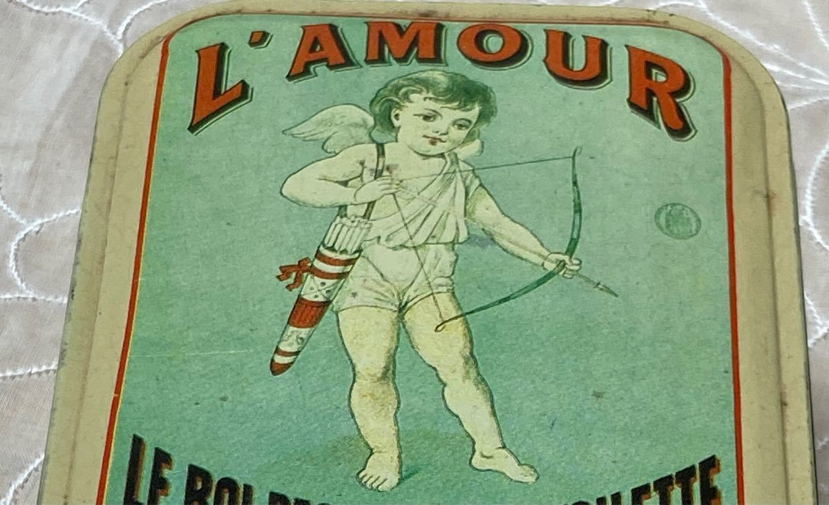 フランス　レア　1950年代のアンティーク缶