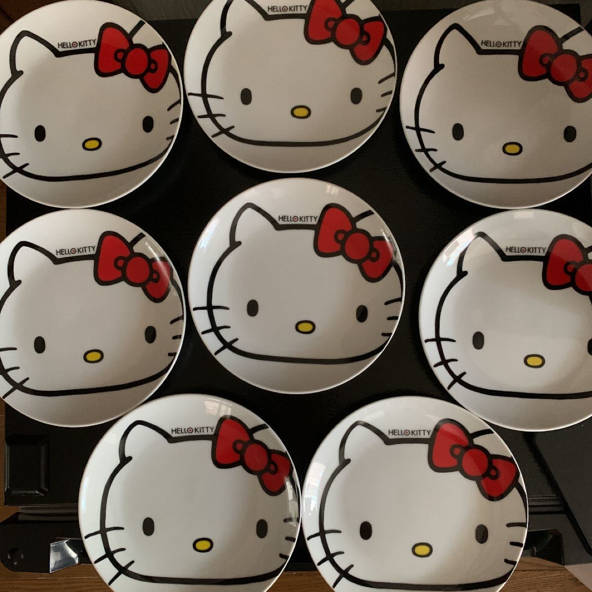 ハローキティ　 HELLO KITTY  ローソン LAWSON お皿8枚セット