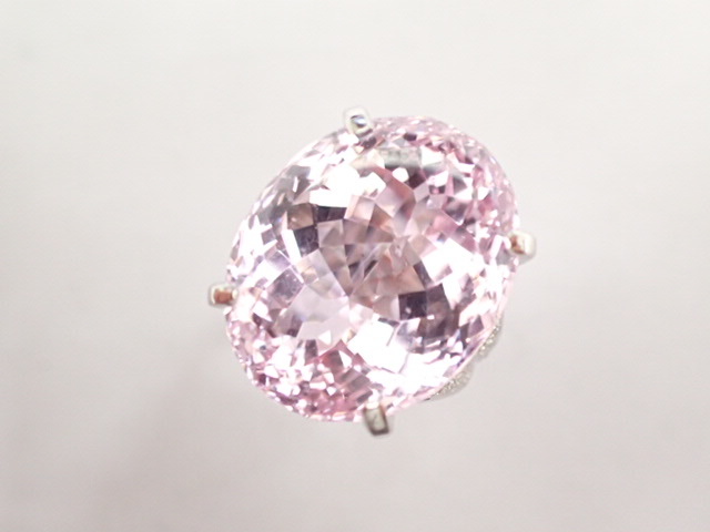 美品 Pt900 特大!クンツァイト33.4ct ダイヤ リング 指輪_画像1