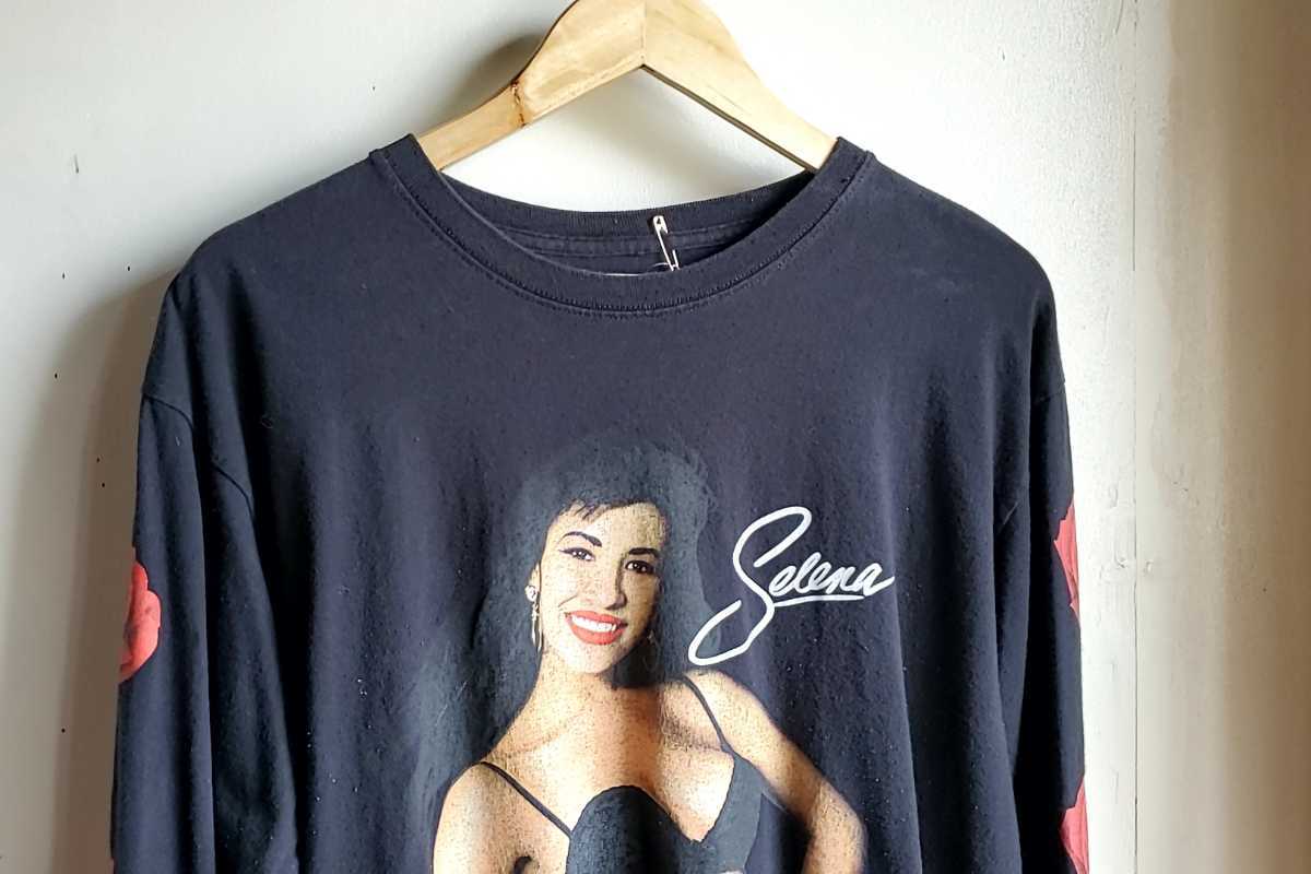 312◆selena quintanilla 長袖 ロンT sizeL 黒 ブラック プリント 古着 USED 中古_画像2