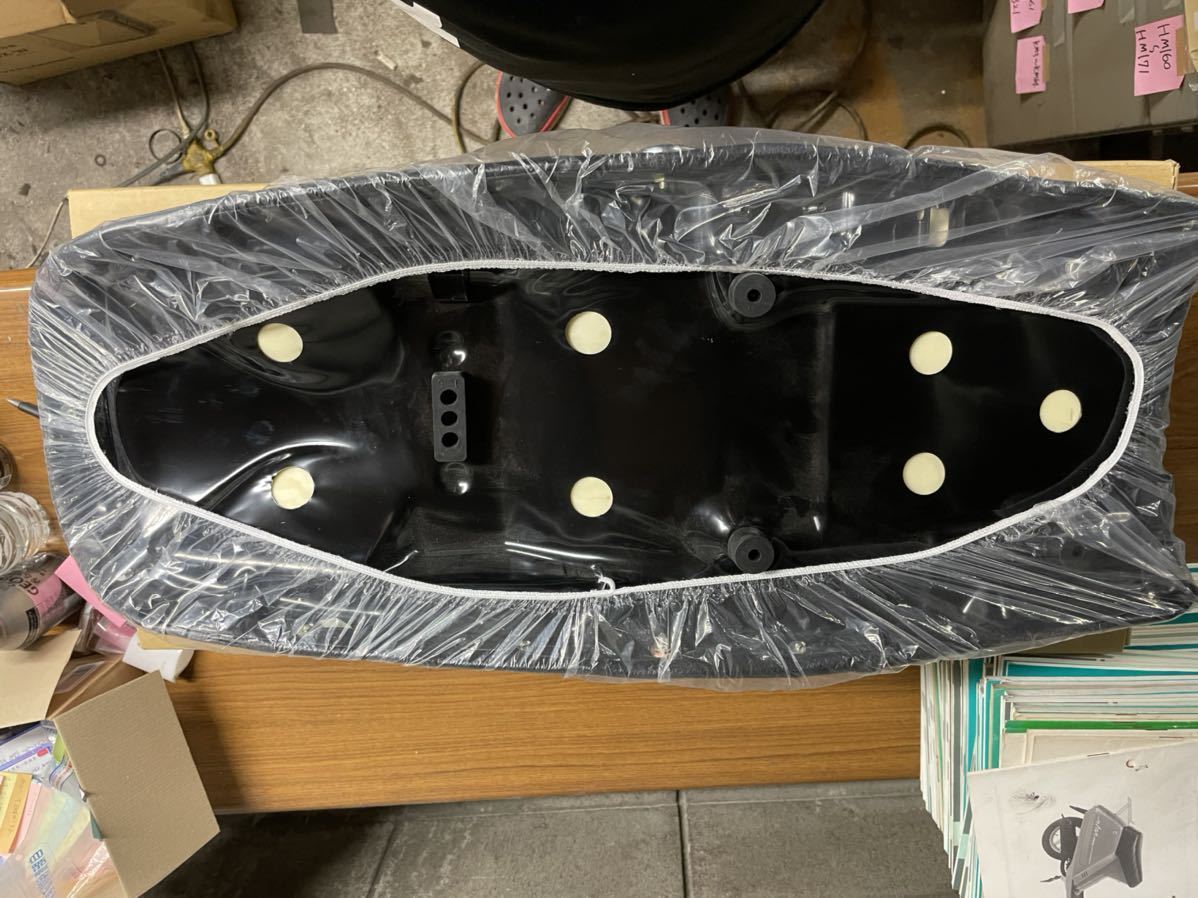 旧 CB400F ヨンフォア ダブルアンコ抜きシート タックロール 398 旧 CB400F ヨンフォア ダブルアンコ抜きシート タックロール 398